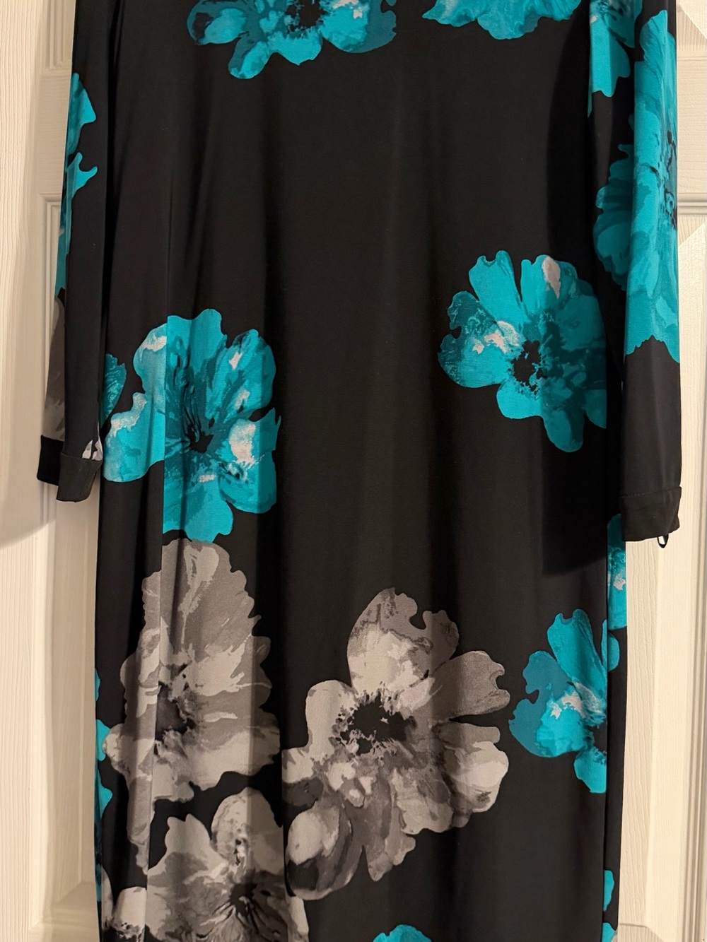 Jones Wear Black Midi Dress with Teal and Gray Floral Print